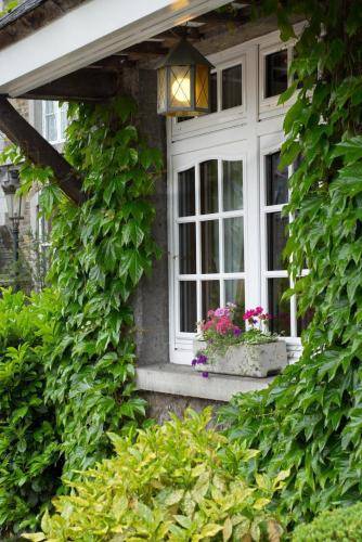 Hostellerie Saint Roch Comblain-la-Tour Exterior photo